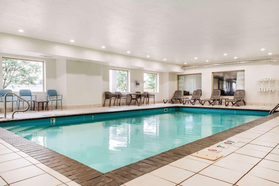 Sleep Inn & Suites Columbus South Hotel in Columbus