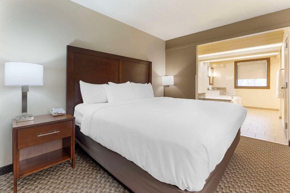 Suite room