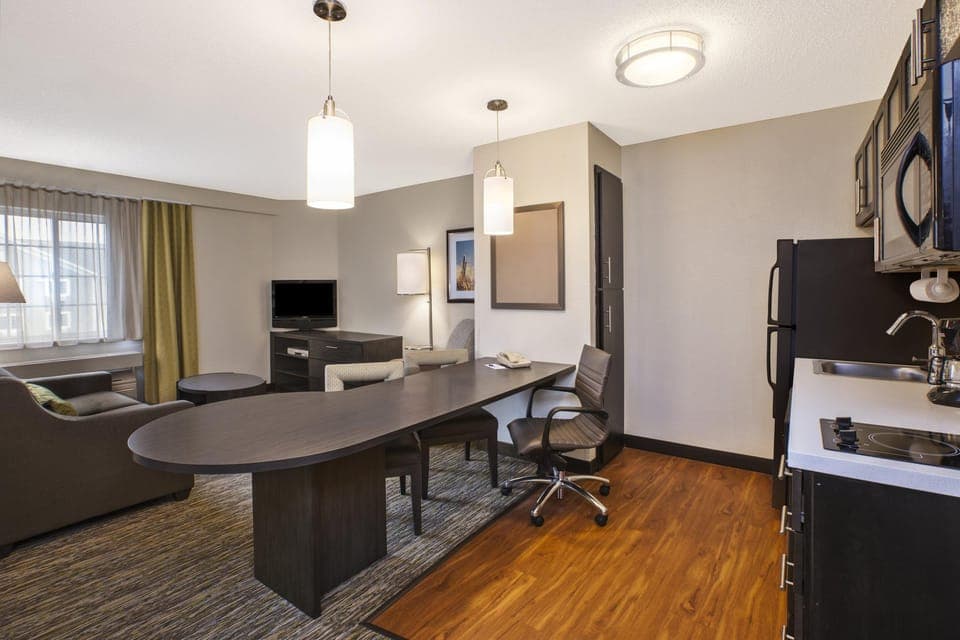 Amenity (Guest room)