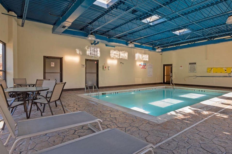 Best Western Louisville East Inn & Suites Hotel in Jeffersontown