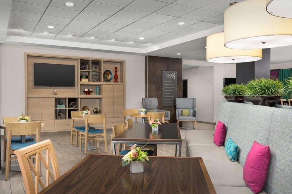 Home2 Suites by Hilton Knoxville West Hotel in Cedar Bluff