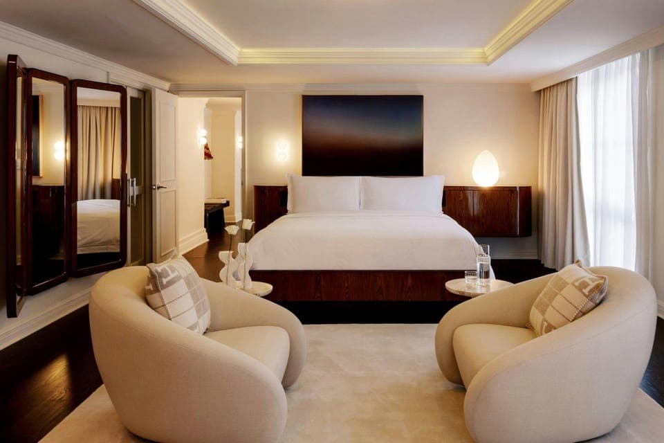 Suite room