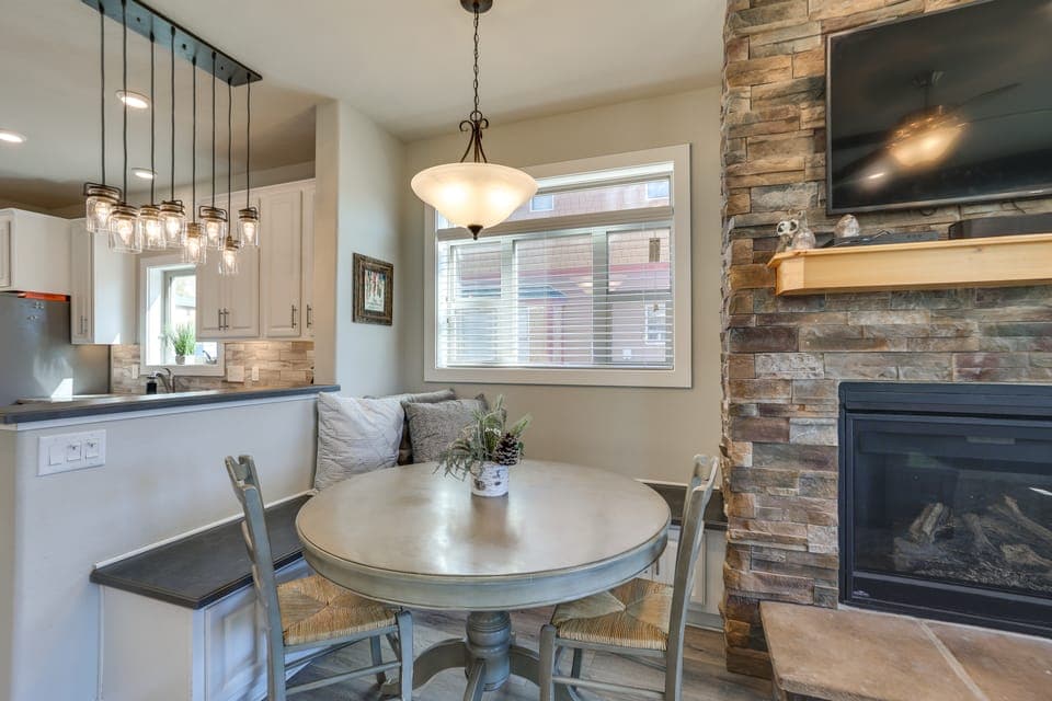 4 Mi to Granby Ranch: Home w/ Mtn Views House in Granby