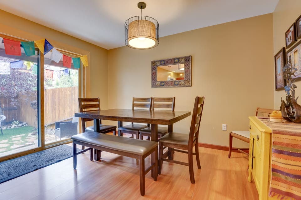2 Mi to Frisco Ski Hill: Mountain Home w/ Hot Tub! Apartment in Frisco