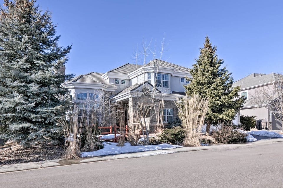 Spacious + Elegant Lone Tree Home Rental w/ Deck! House in Lone Tree