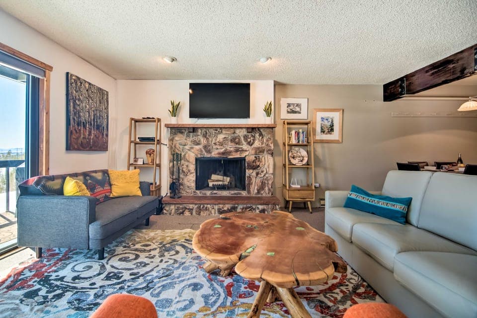 Grand Lake Condo: Best Lake View + Panoramic Deck Apartment in Grand Lake