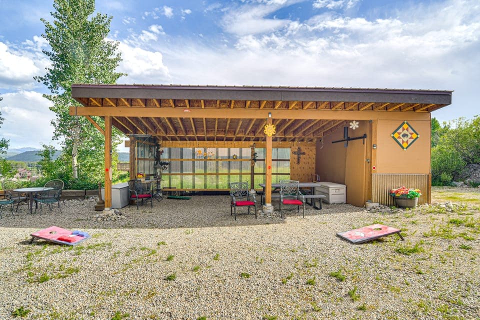 Grand Lake House w/ Mountain Views, Deck! House in Rocky Mountain National Park