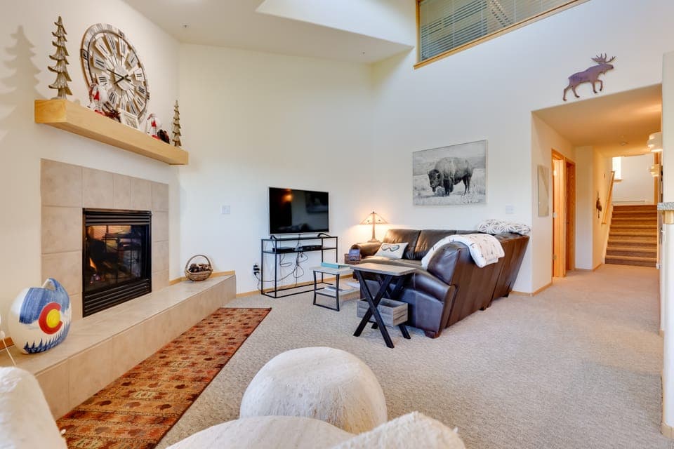 10 Mi to Keystone Slopes: Mtn-View Condo! Apartment in Wildernest