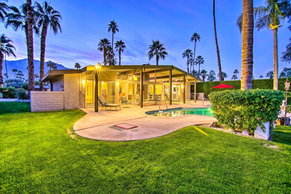 Palm Springs Oasis w/ Pool & Golf Course Views! House in Cathedral City