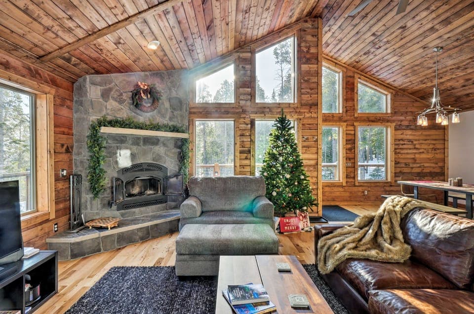 Luxury Mountain Getaway in Fairplay w/ Deck! House in Park County