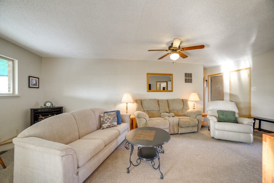 'Cedar House' - Family-Friendly Cortez w/ Yard! House in Cortez