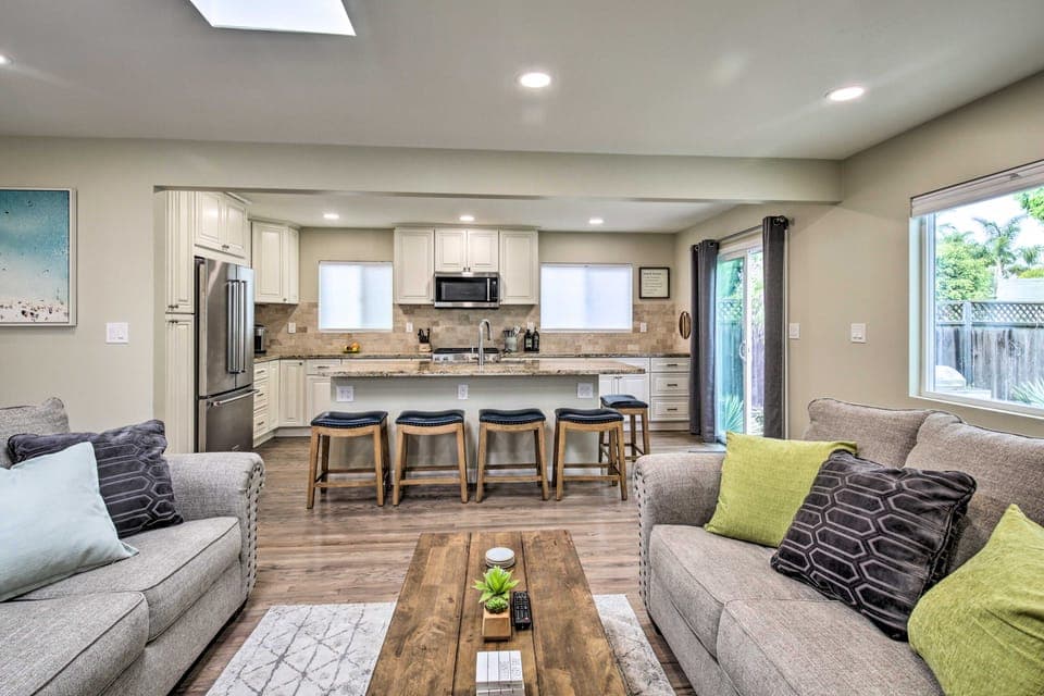 Coastal Carlsbad Home: 1 Mi to Beach & Downtown House in Carlsbad
