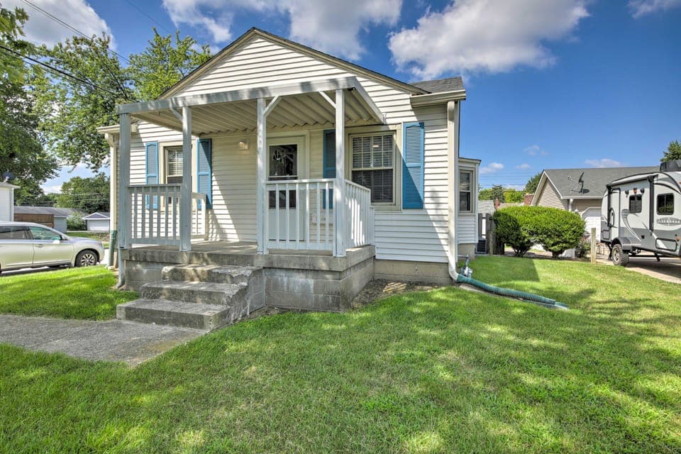 Steps to Speedway - Great for Race Fans! House in Indianapolis