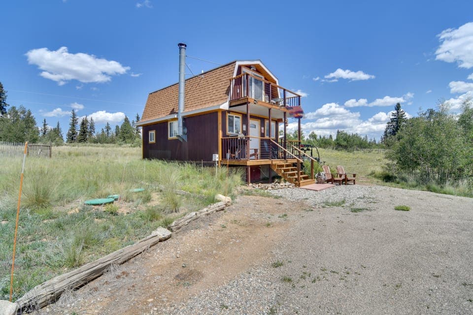 Secluded Jefferson Cabin w/ Deck + Mountain Views! House in Park County
