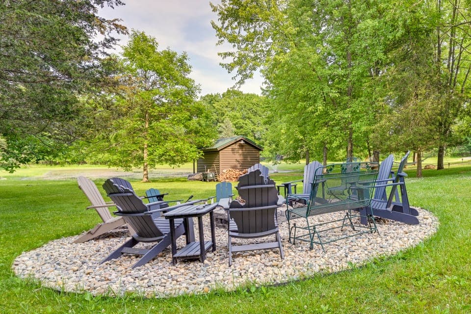 Custom-Built Clarklake Cabin: Sauna & Cold Plunge! House in Ohio