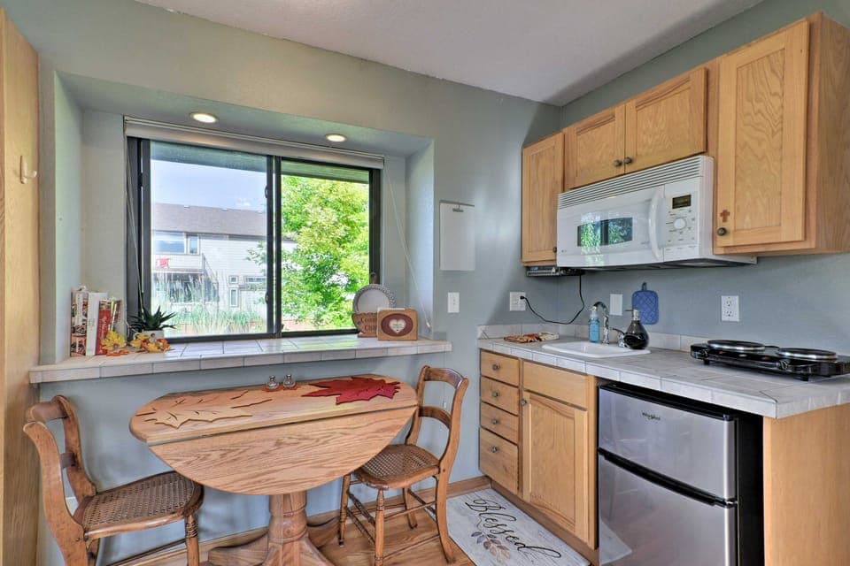 Loveland Guest House w/ Balcony by Boyd Lake House in Loveland