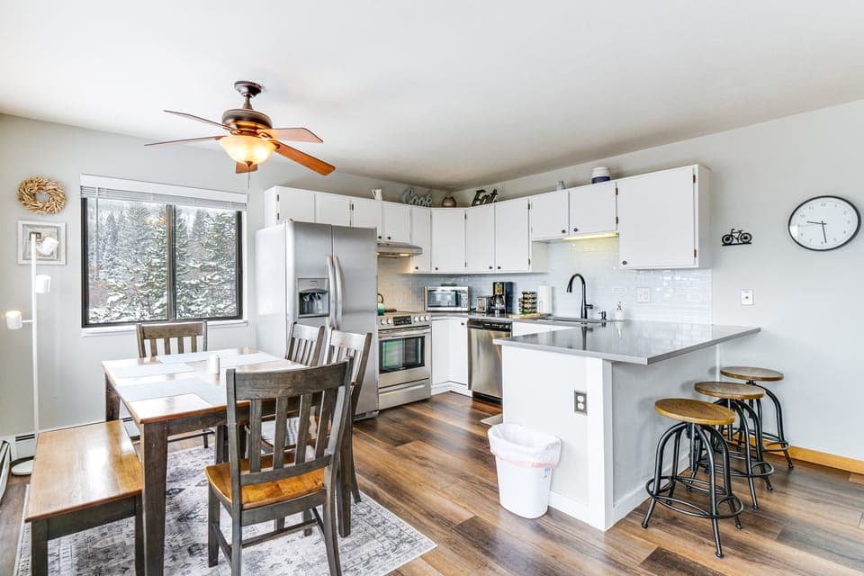 11 Mi to Keystone Resort: Condo in Silverthorne Apartment in Wildernest