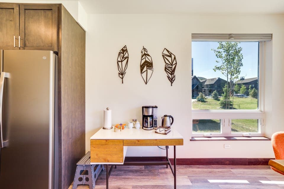 Hike, Ski, Golf, & Fish: Silverthorne Townhome! Apartment in Silverthorne
