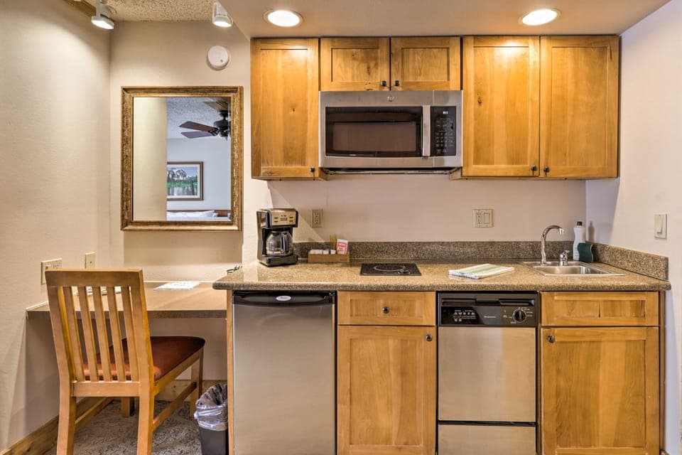 Crested Butte Studio w/ Community Hot Tub & Pool! Apartment in Colorado