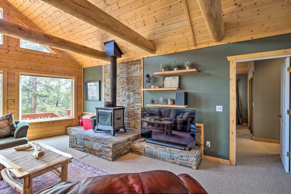 Grand Jefferson Home w/ Stunning Mtn Views! House in Park County