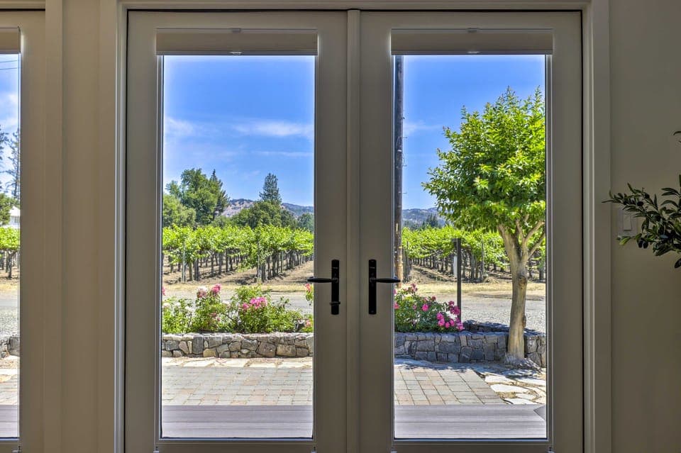 Luxe Wine Country Getaway w/ Vineyard Views House in Rutherford