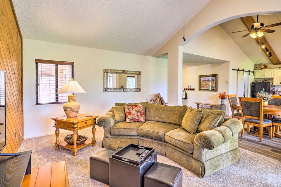 Cozy Pagosa Springs Townhome w/ Patio! Apartment in Pagosa Springs