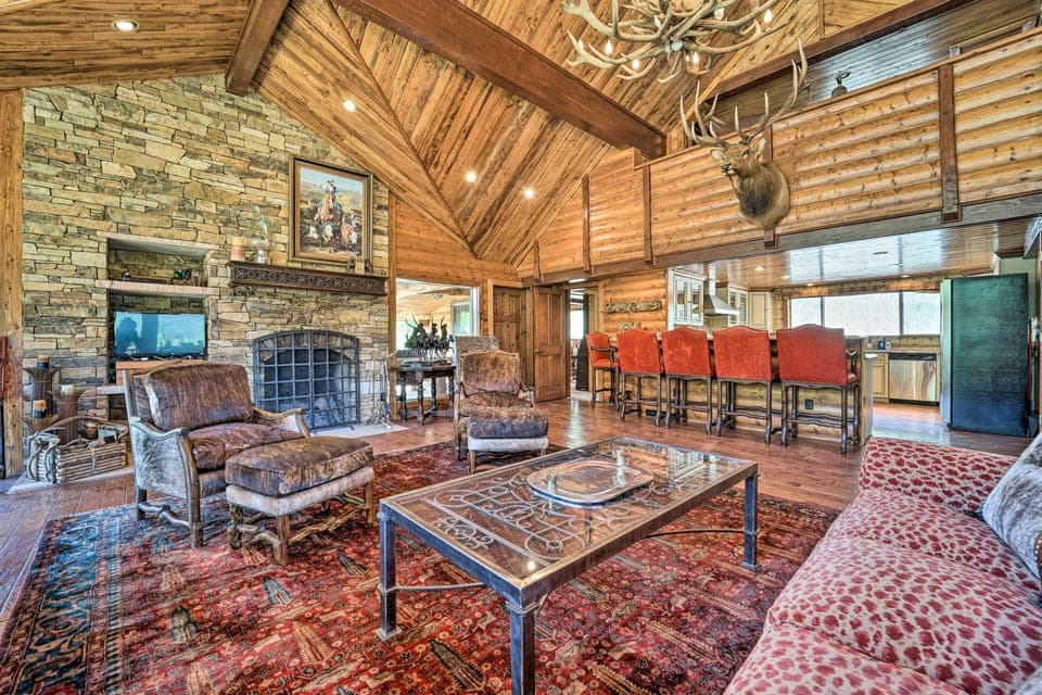 ‘Fish Creek Ranch’ in Dolores: Hot Tub & Game Room House in Colorado