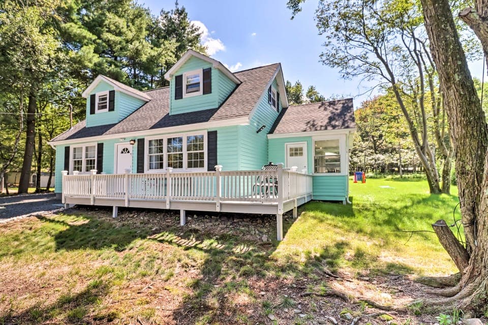 Game Room, Community Beach: Pocono Home! House in Tunkhannock Township
