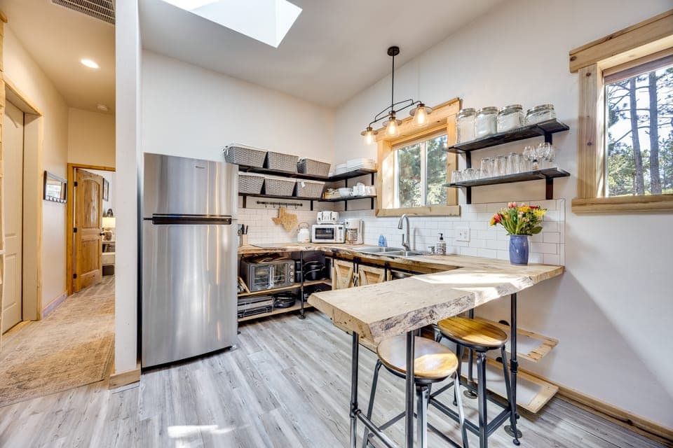 13 Mi to USAFA: Peaceful Colorado Springs Getaway! Apartment in Black Forest