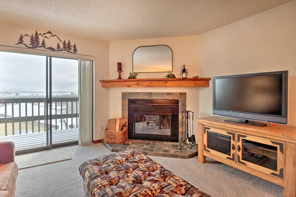Ski, Hike & Explore: All-Season Frisco Condo Apartment in Frisco