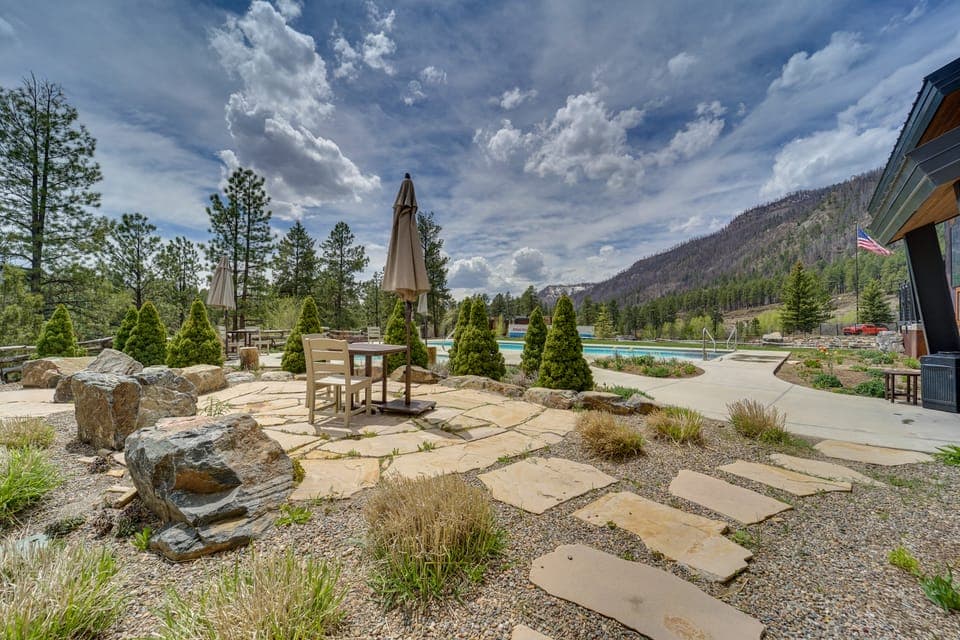 Durango Lofted Studio ~ 9 Mi to Purgatory Resort! Apartment in La Plata County