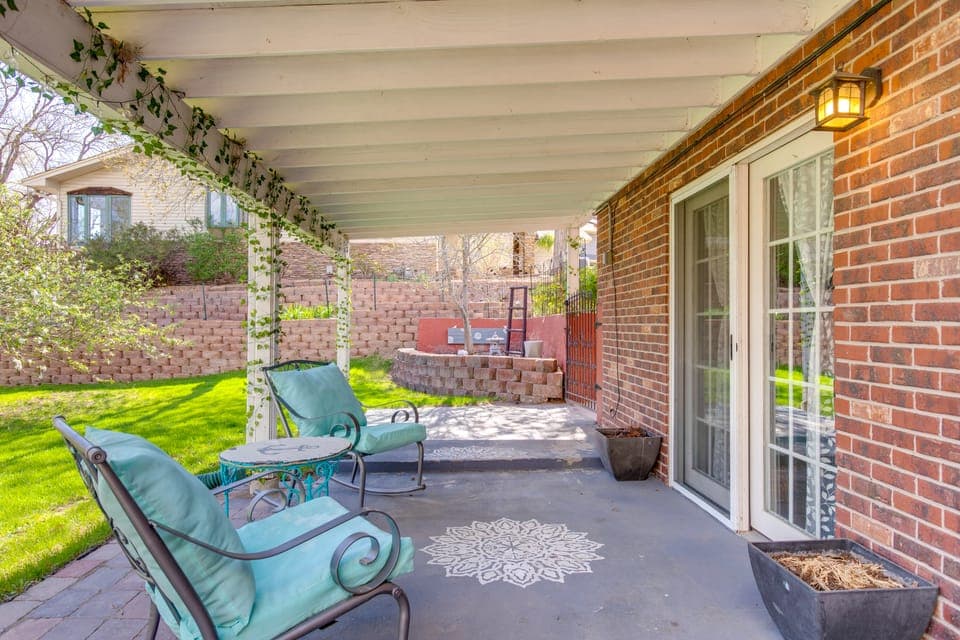 8 Mi to Dtwn Denver: Wheat Ridge Gem w/ Patio Apartment in Wheat Ridge