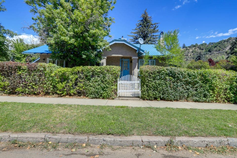 Charming Durango Home < Half-Mi to Downtown! House in Durango