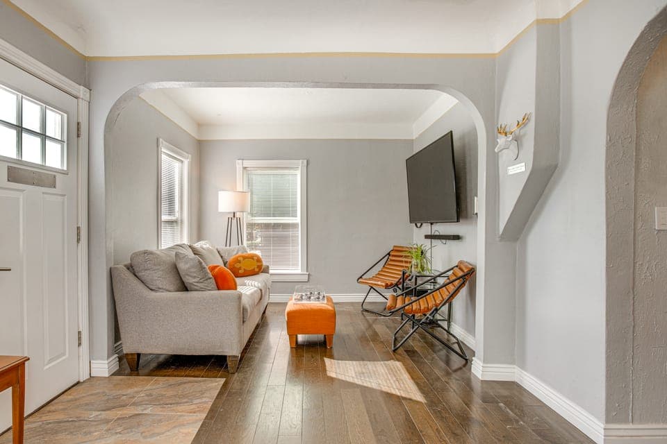 Near Hospitals & Red Rocks: Dog-Friendly Home! House in Englewood