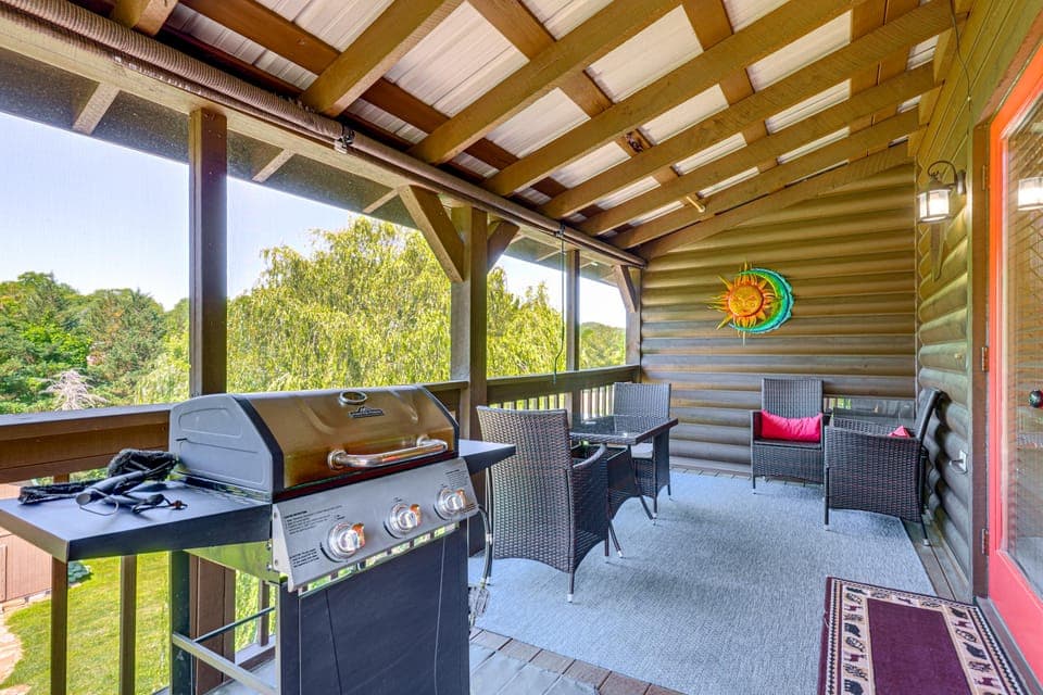 Views, Fire Pit + Game Room: Smoky Mountain Cabin House in Sevier County