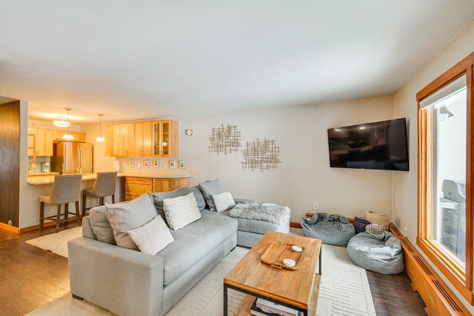 Patio & Grill! Ski Condo Near Beaver Creek Apartment in Eagle County