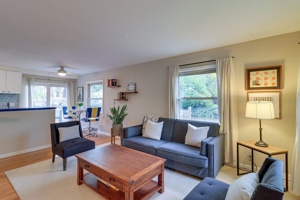 Ann Arbor Home w/ Deck, 2 Mi to Michigan Stadium! House in Ann Arbor