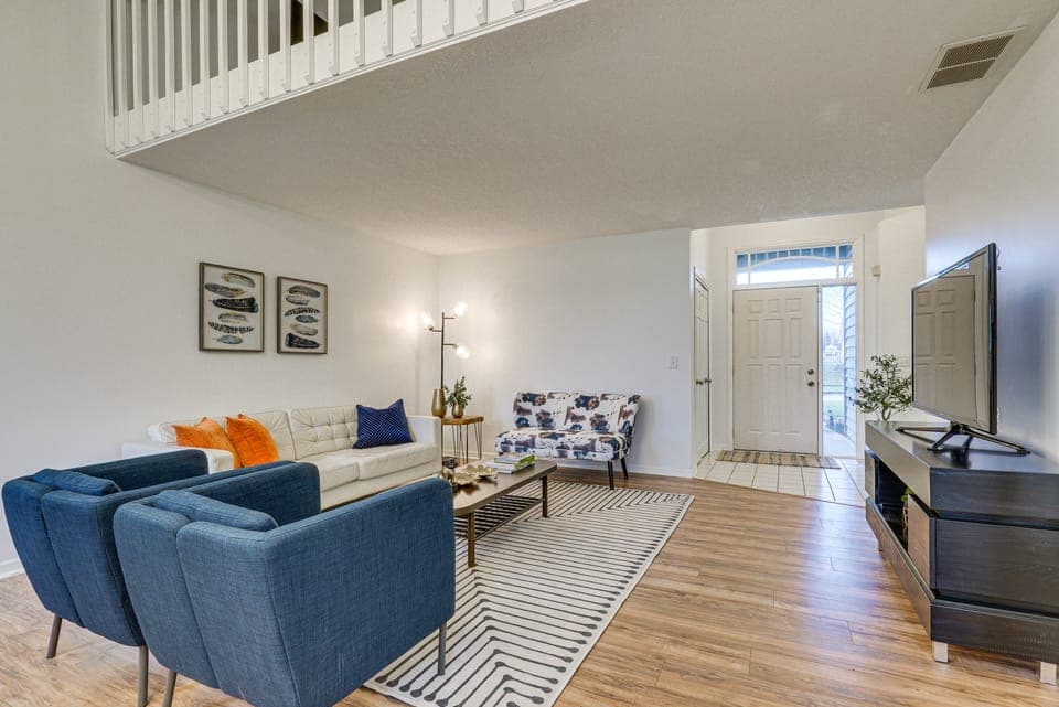 Tranquil Fort Wayne Home: 7 Mi to Downtown House in Fort Wayne