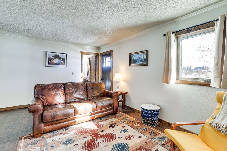 Pet-Friendly Pagosa Springs Home: 1 Mi to Hiking House in Colorado