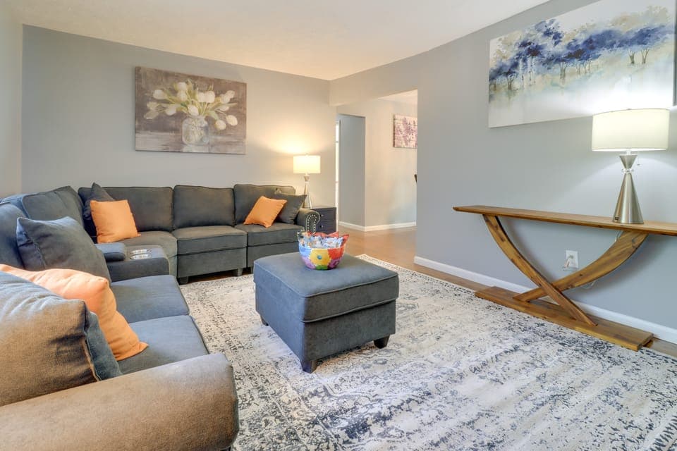 7 mins to DTW - Comfortable Inkster Home House in Inkster