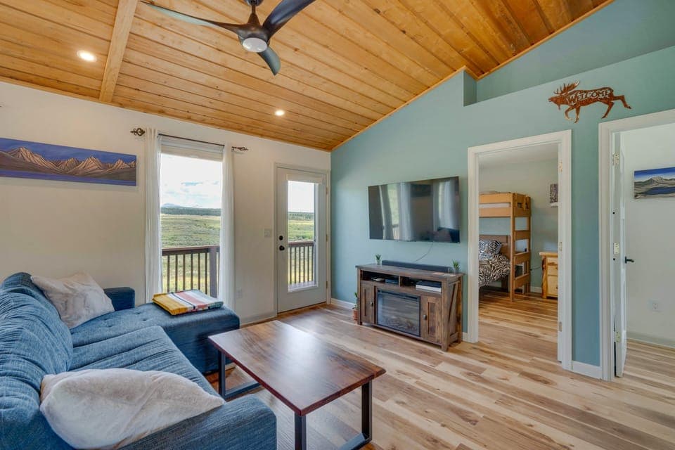 Warm Springs Ranch Mtn View & Deck: Fairplay Cabin House in Park County