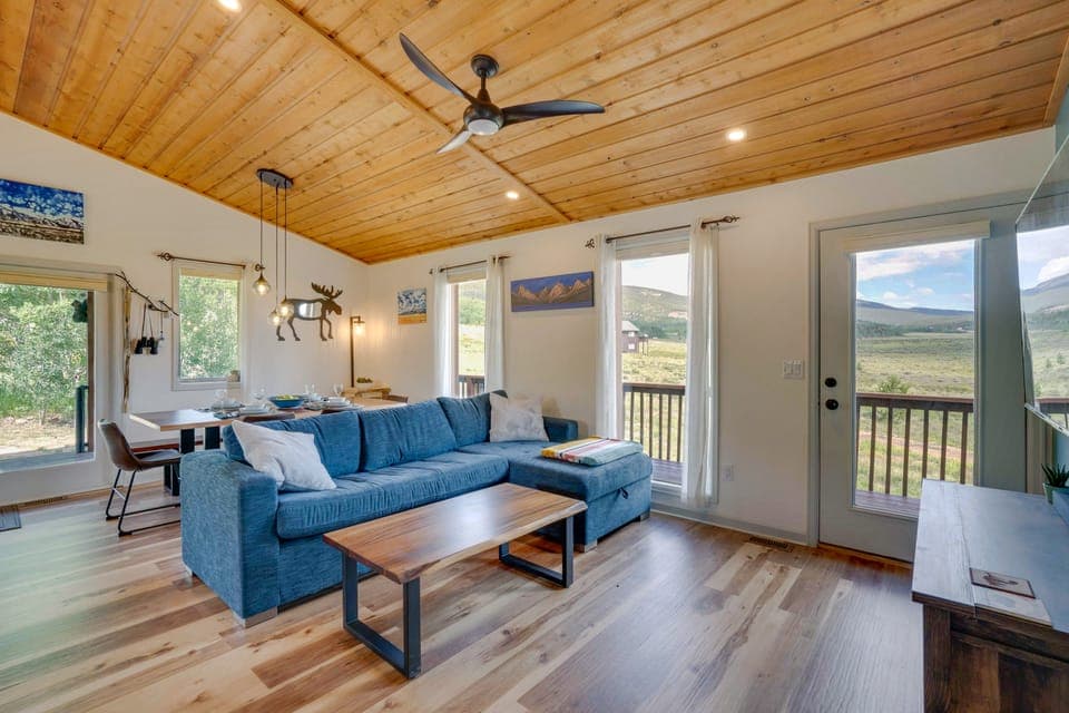 Warm Springs Ranch Mtn View & Deck: Fairplay Cabin House in Park County
