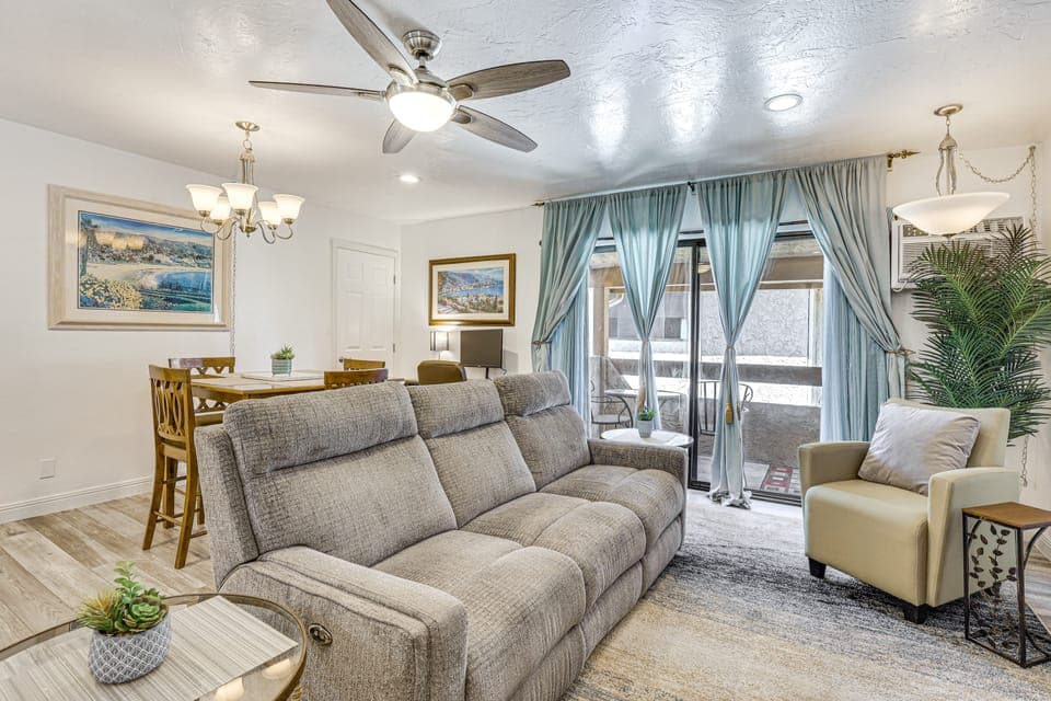 Oceanside Condo w/ Pool & Hot Tub Access! Apartment in Oceanside