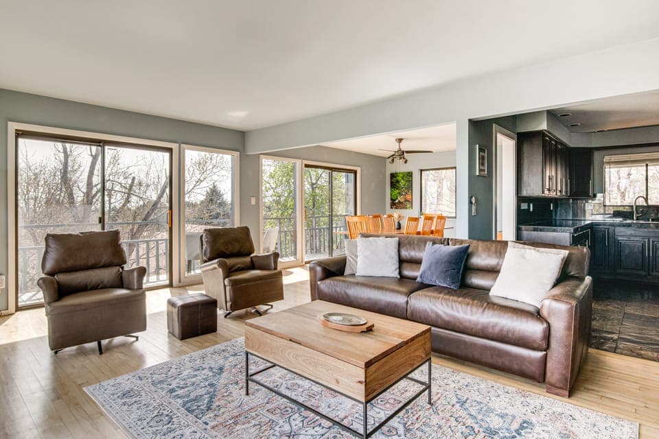 5 Mi to Area Attractions: Home w/ Indoor Hot Tub House in Colorado Springs