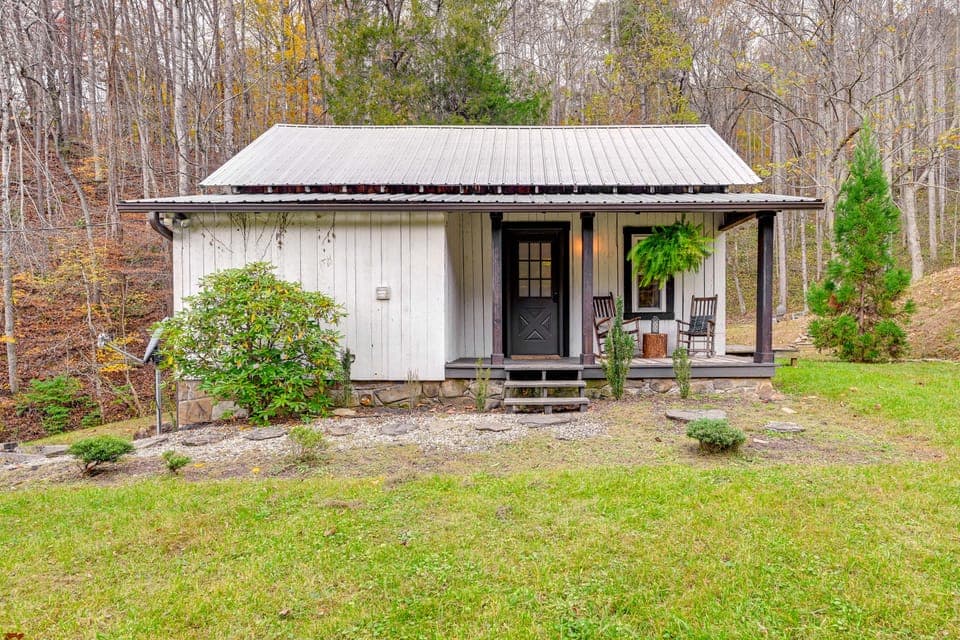 Fish & Water Raft: Cabin Near Lake Santeetlah House in Stecoah