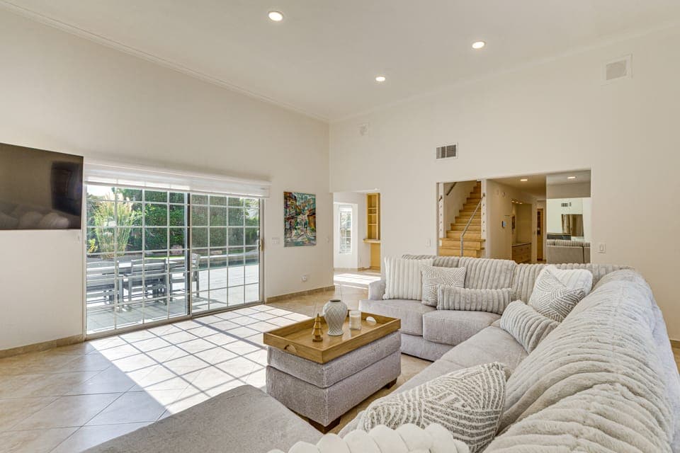 Private Pool & Hot Tub: Cathedral City Getaway! House in Cathedral City