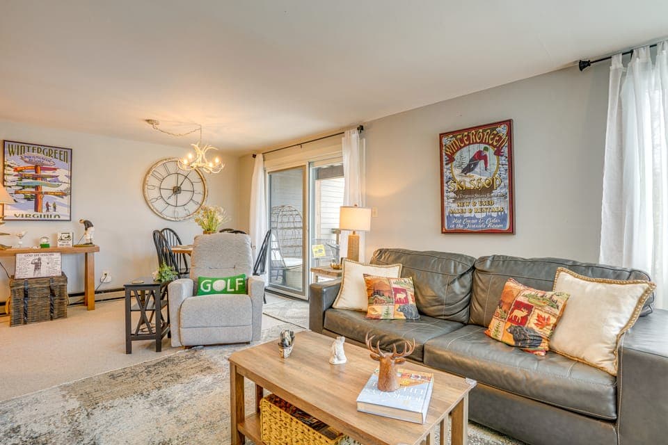 Wintergreen Resort Condo: Deck & Golf Course Views Apartment in Nelson County