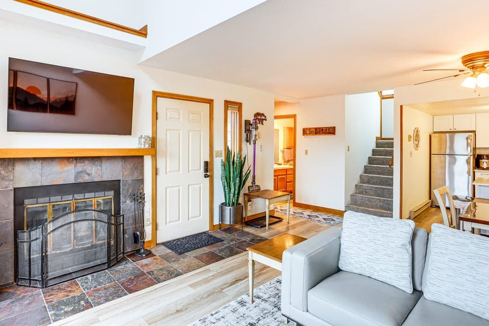 2 Mi to Dtwn Durango: Family Resort Retreat! Apartment in Durango