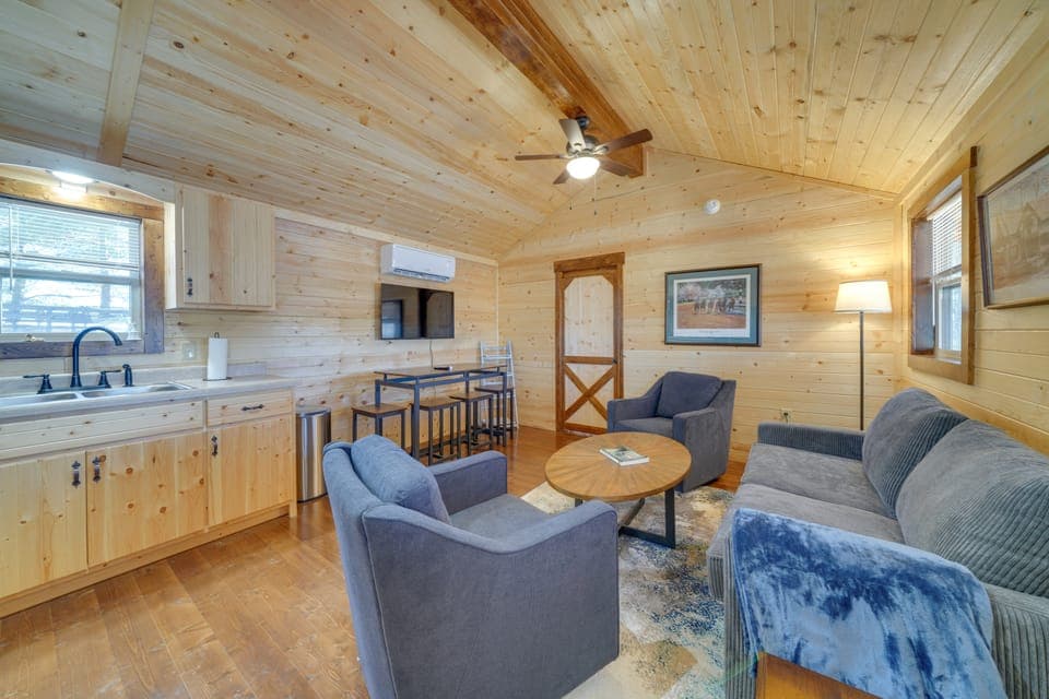 Porch & Pond Views: La Grange Cabin Retreat! House in Indiana