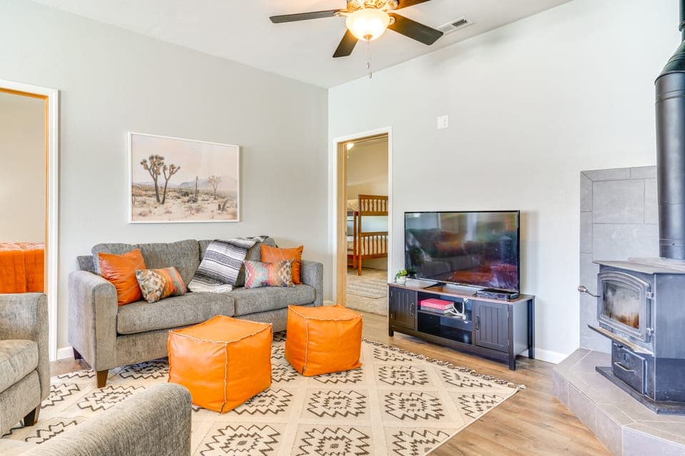 Mountain-View Hideaway w/ Patio in Pueblo! House in Colorado